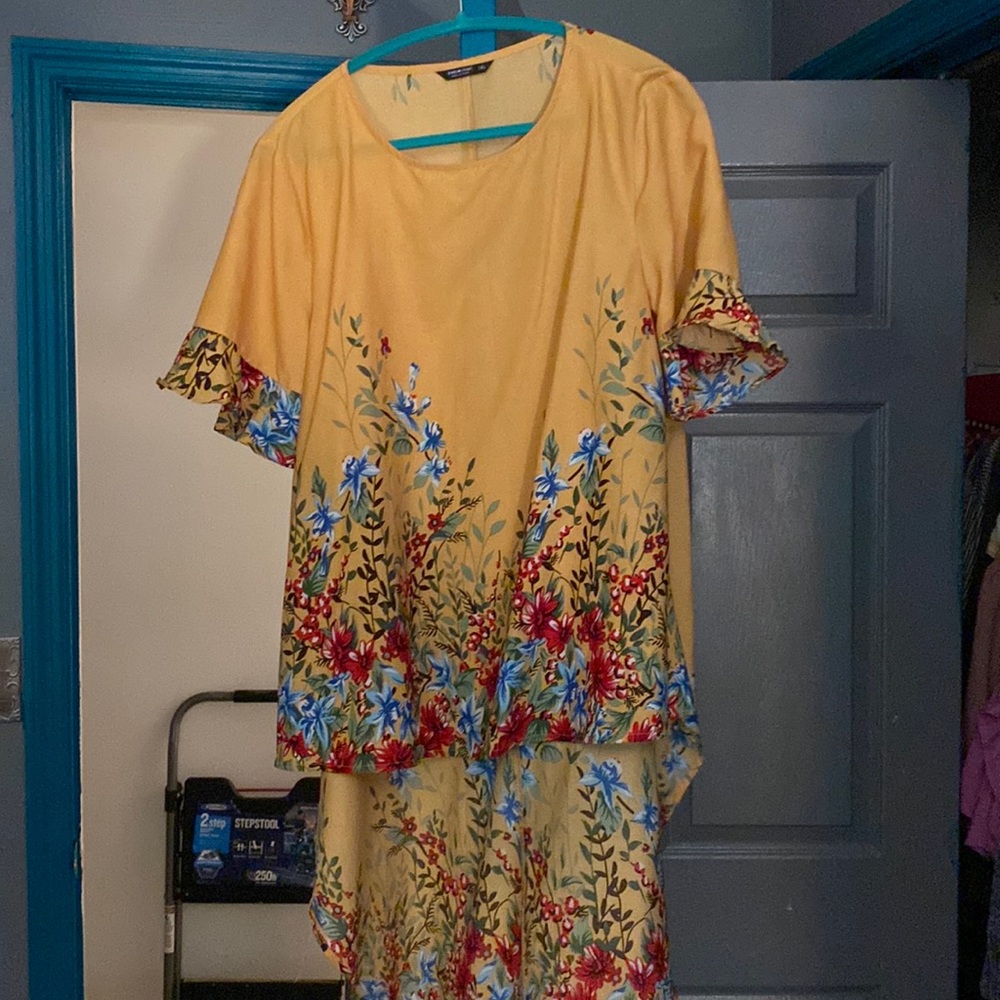 High/low yellow or gold, floral print shirt. Never worn.